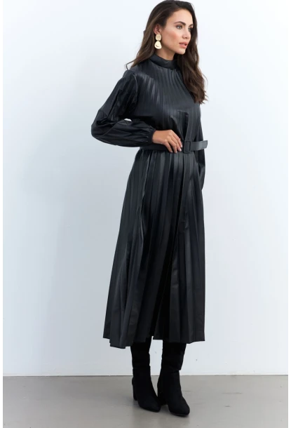 Kadın Siyah Pileli Kemerli Maxi Elbise MALZ99