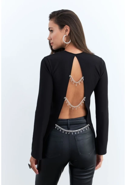 Kadın Siyah Sırt Dekolteli Aksesuarlı Bluz ELT4020