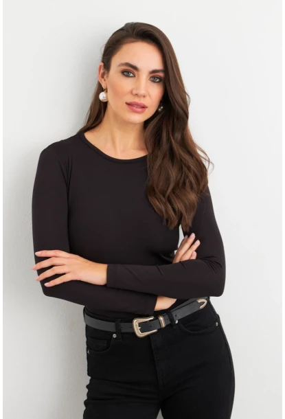 Kadın Siyah Sırt Pencereli Bluz EY3024