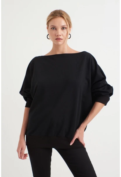 Kadın Siyah Sırtı Açık Yarasa Kol Sweatshirt B161