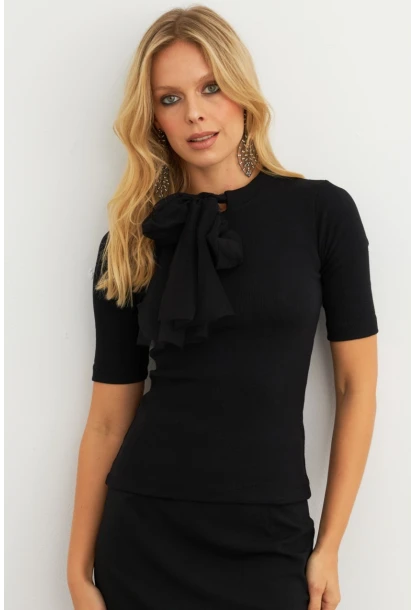Kadın Siyah Tül Bağlamalı Kaşkorse Bluz EY3014