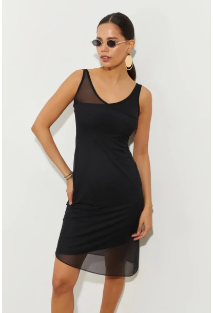 Kadın Siyah Tül Detaylı Asimetrik Mini Elbise B2475