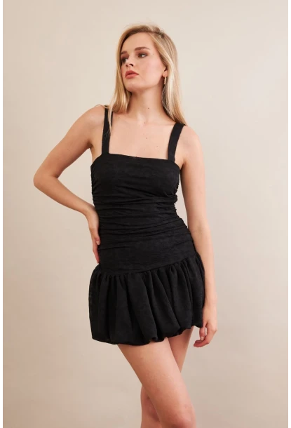 Kadın Siyah Volanlı Astarlı Mini Tül Elbise KED7316