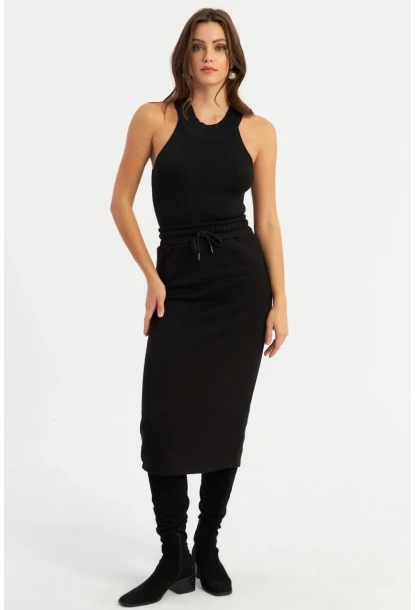 Kadın Siyah Yırtmaçlı Sweat Etek TF24