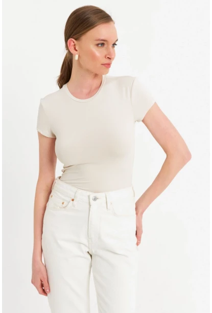 Kadın Vanilya Basic T-Shirt FLS07