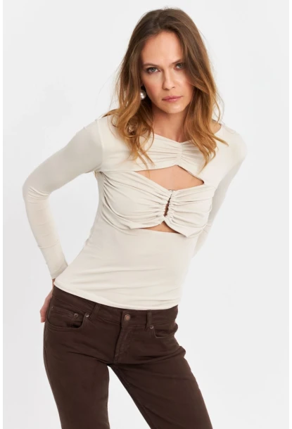 Kadın Vanilya Pencereli Aksesuarlı Bluz SB3046