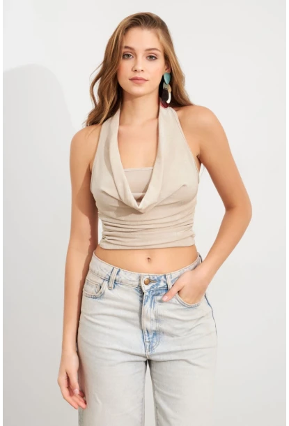 Kadın Vanilya Zincir Aksesuarlı Degaje Yaka Bluz MTK13443