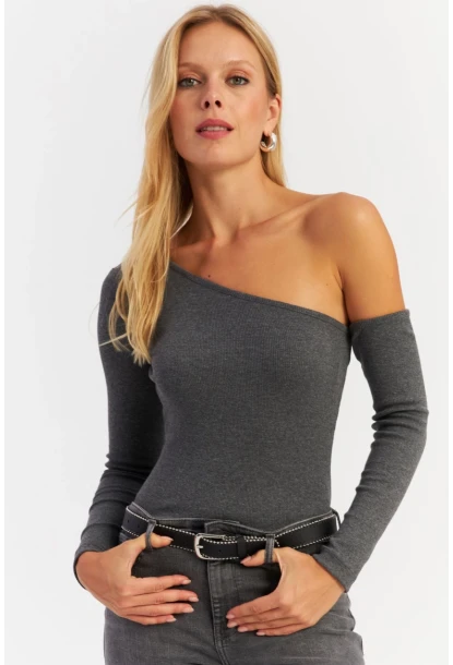 Kadın Antrasit Asimetrik Kollu Kaşkorse Bluz HOR1