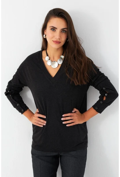 Kadın Antrasit Düğme Detaylı V Yaka Bluz EY2982