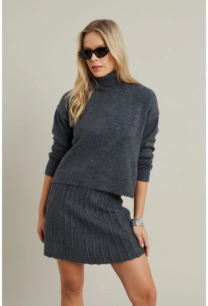 Kadın Antrasıt Pileli Etekli Alt Üst Takım ELT12001