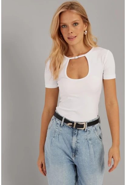 Kadın Beyaz Aksesuarlı Bluz EY2734