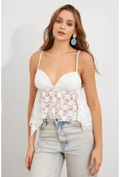 Kadın Beyaz Askılı Dantel Crop Bluz MTK13458