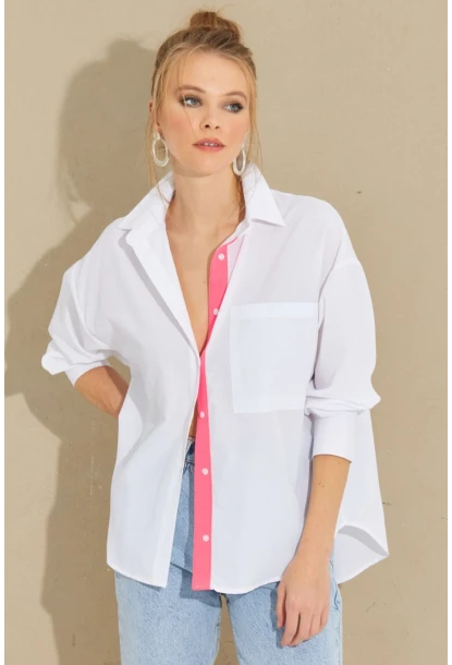 Kadın Beyaz-Fuşya Sırtı Düğmeli Gömlek ROT274
