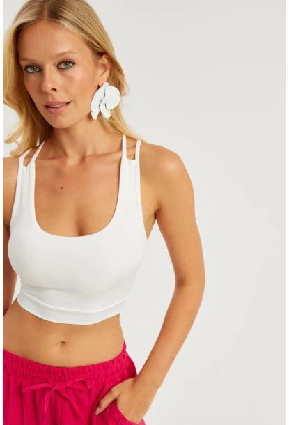 Kadın Beyaz Gloplu Büstiyer CG349