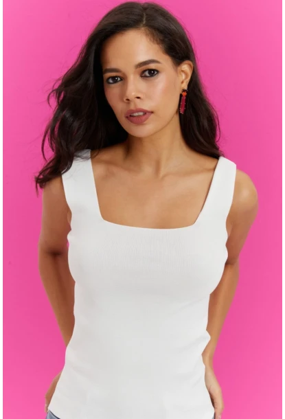 Kadın Beyaz Kare Yaka Triko Bluz YV80