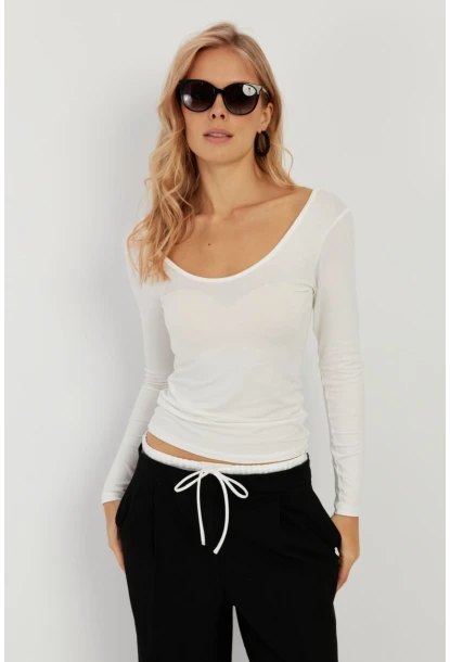 Kadın Beyaz Ön Arka U Yaka Bluz LPP1265
