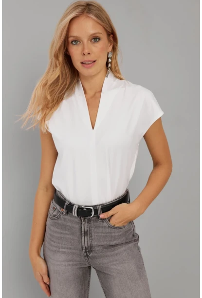 Kadın Beyaz V Yaka Bluz EY2742
