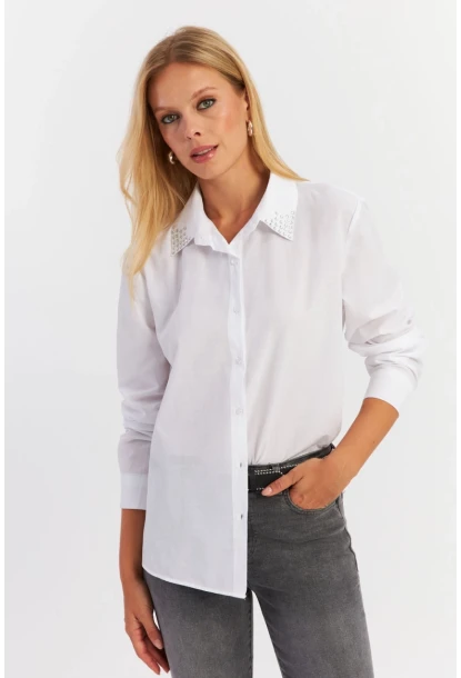 Kadın Beyaz Yakası Taşlı Gömlek ZER413