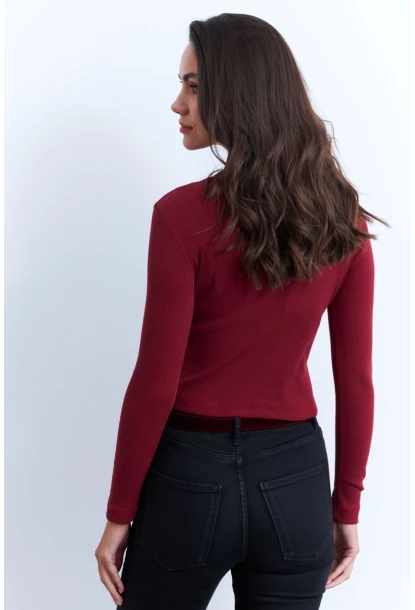 Kadın Bordo V Yaka Düğme Detaylı Bluz EY2952