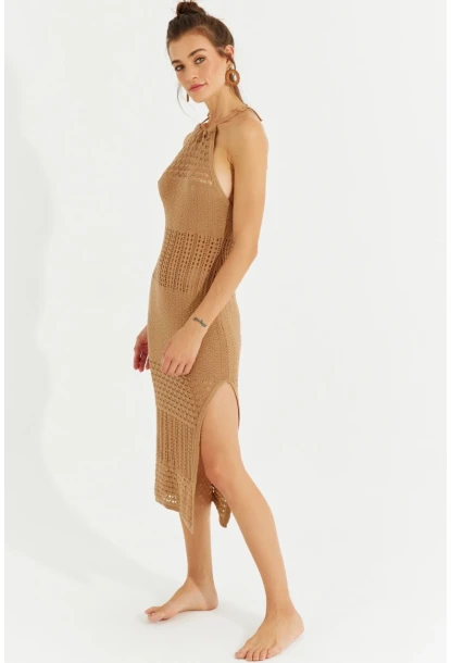 Kadın Camel Halter Yaka Ajurlu Midi Elbise SF2506