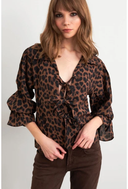Kadın Camel-Siyah Bağlama Detaylı Leopar Gömlek FS9340