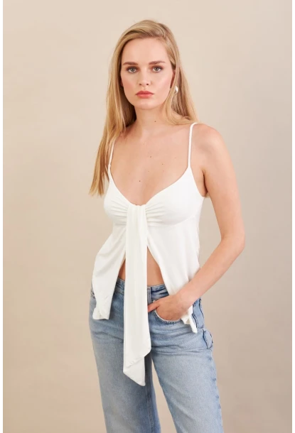 Kadın Ekru Büzgülü Asimetrik Bluz ZH172