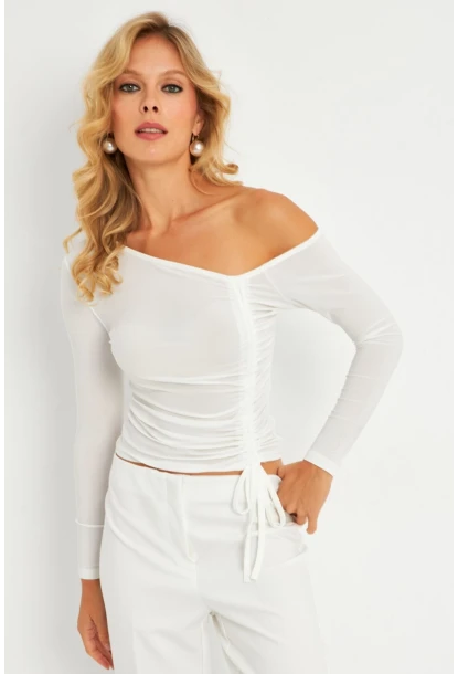 Kadın Ekru Büzgülü Bluz GÇ188