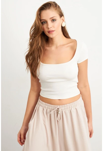 Kadın Ekru Kontrast Dikişli Bluz RX451