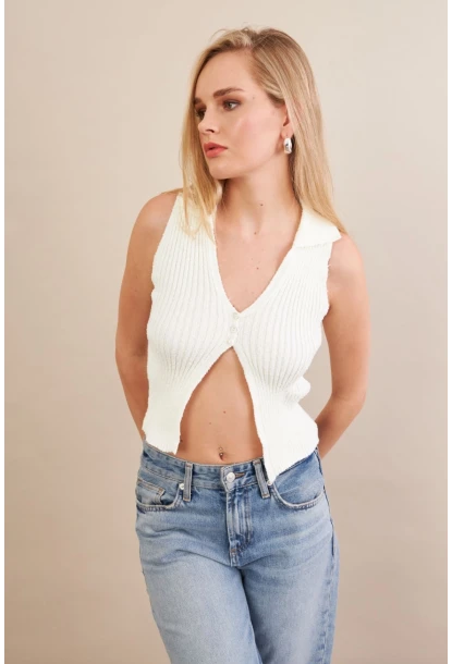 Kadın Ekru Polo Yaka Yumoş Yelek ZH050