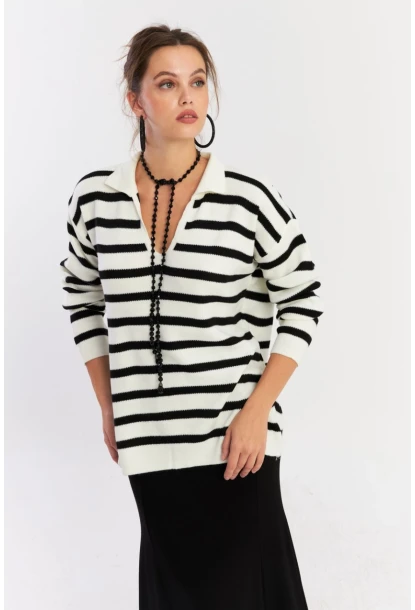 Kadın Ekru-Siyah Polo Yaka Çizgili Triko Kazak SE01