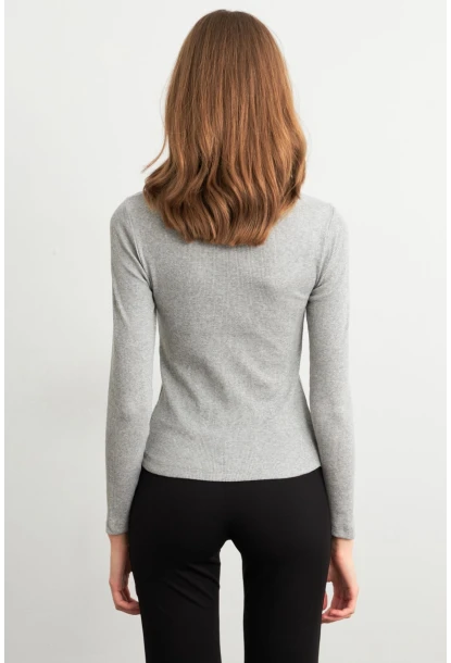 Kadın Gri Kare Yaka Kaşkorse Bluz GA101