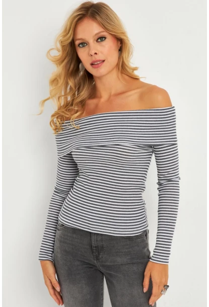 Kadın Gri Madonna Yaka Çizgili Bluz XL2400