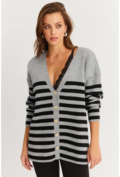 Kadın Gri-Sıyah Çizgili Triko Hırka CNG3