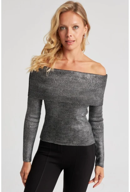 Kadın Gümüş Rengi Varaklı Madonna Triko Bluz SF2523