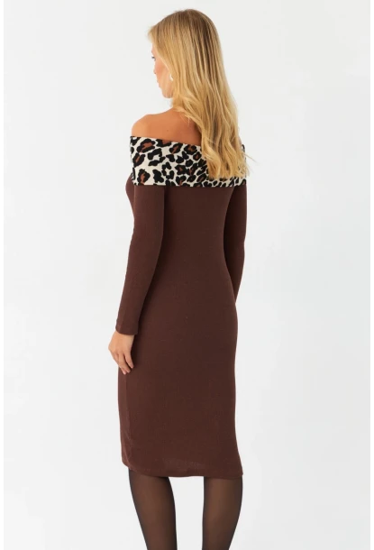 Kadın Kahverengi Leopar Bloklu Madonna Yaka Midi Elbise AYD395