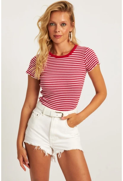 Kadın Kırmızı-Beyaz Çizgili Bluz XL2005