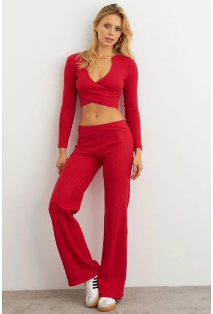 Kadın Kırmızı Crop Üstlü İkili Pantolon Takım XL10052