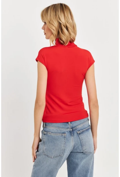 Kadın Kırmızı Düğme Detaylı Bluz EY3027