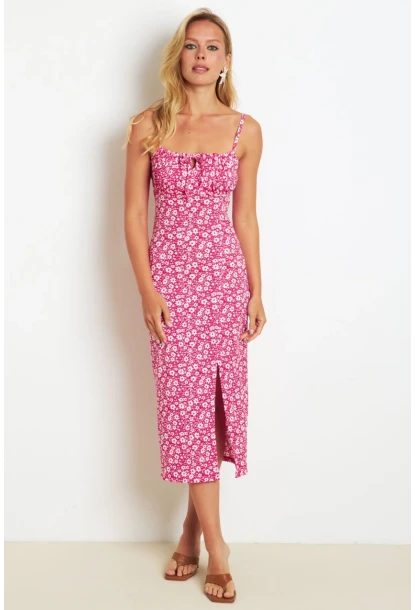 Kadın Kırmızı İnce Askılı Midi Elbise MON125