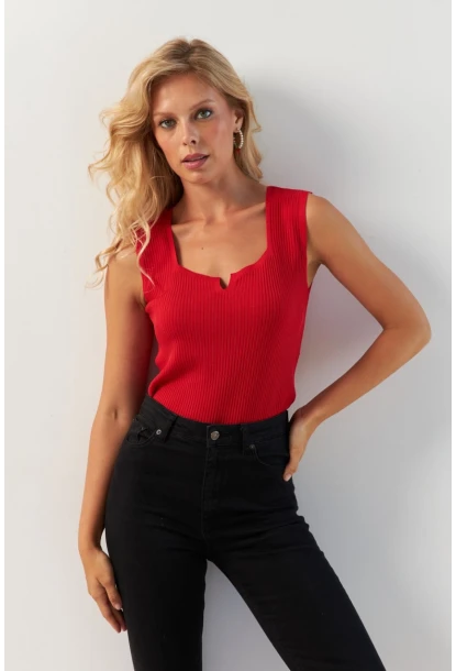 Kadın Kırmızı Kare Yaka Triko Bluz SMT243