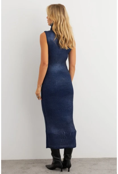 Kadın Lacivert Varaklı Balıkçı Maxi Elbise RM599