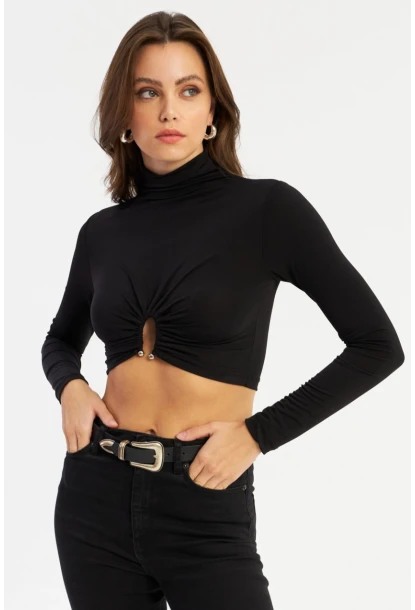 Kadın Siyah Aksesuarlı Crop Bluz EY2944