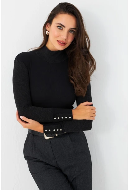 Kadın Siyah-Antrasit Kol Aksesuarlı Kaşkorse Bluz TF44