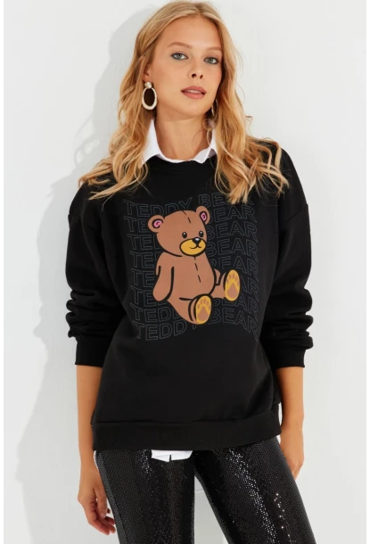 Kadın Siyah Ayıcık Baskılı Sweatshirt ZM288