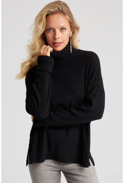 Kadın Siyah Balıkçı Fitilli Triko Kazak AYD257