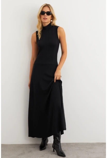 Kadın Siyah Basic Maxi Elbise MTF29