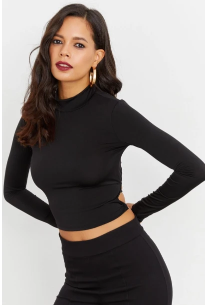 Kadın Siyah Beli Açık Crop Bluz GÇ115