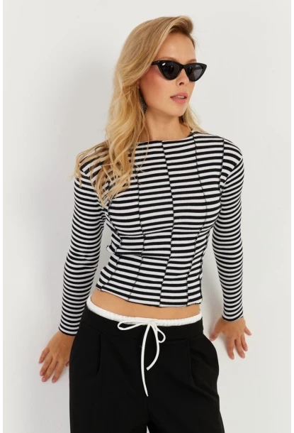Kadın Siyah-Beyaz Çizgili Bluz CY335