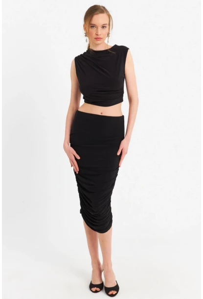 Kadın Siyah Büzgülü Crop Etek Takım ELT181