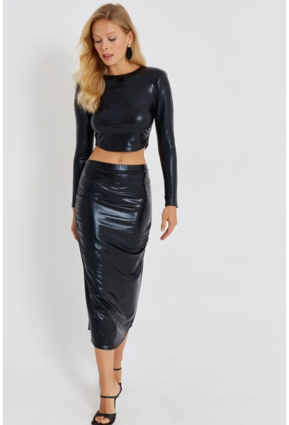 Kadın Siyah Büzgülü Parlak Etek Takım KED4046